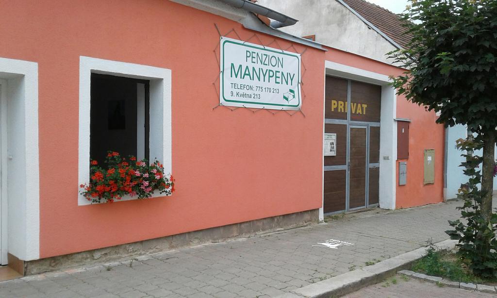Penzion Many Peny Jindřichův Hradec Exterior foto